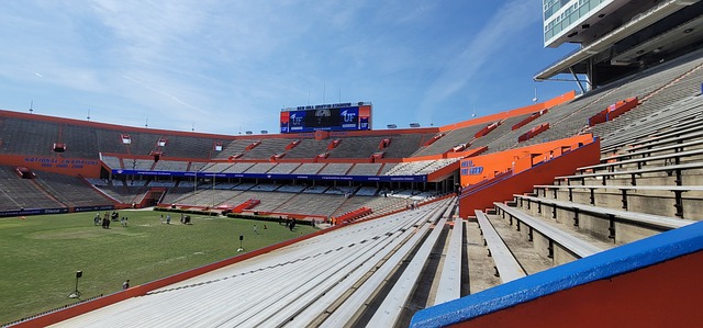 攻和中场控 攻和中场控