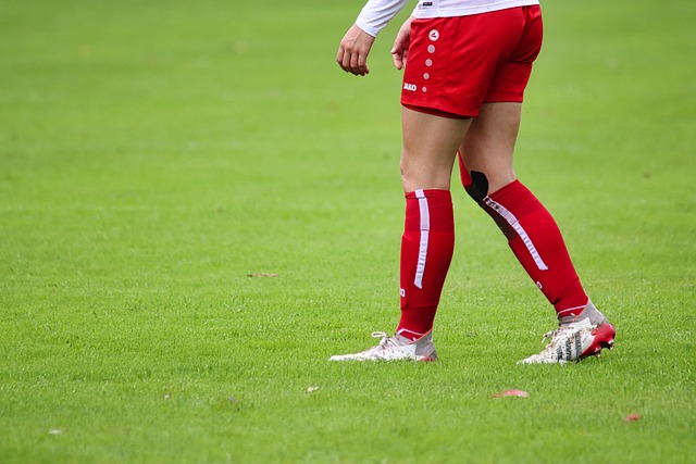 3分钟2球！哈兰德破门，格拉利什替补造两球.